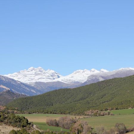 Гостевой дом Casa Encuentra, En El Pirineo Al Lado De Ainsa Эль-Пуэйо-де-Арагуас Экстерьер фото