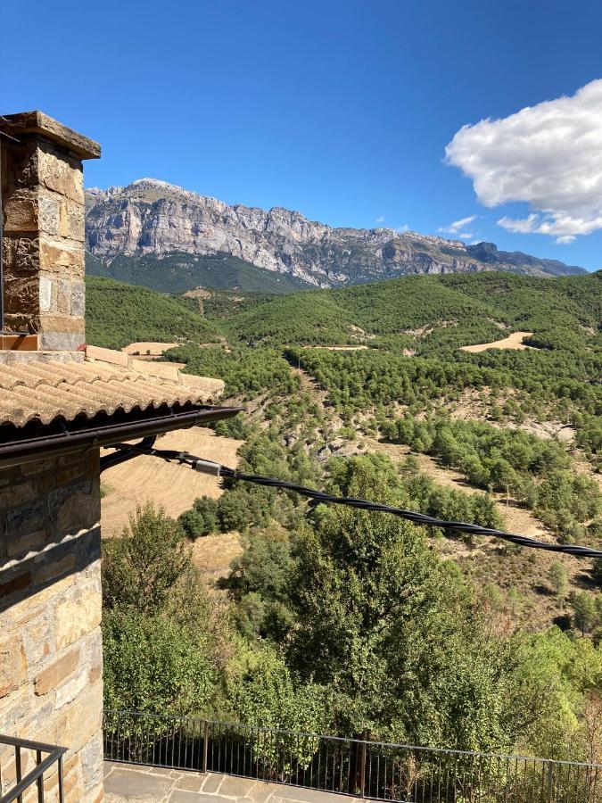 Гостевой дом Casa Encuentra, En El Pirineo Al Lado De Ainsa Эль-Пуэйо-де-Арагуас Экстерьер фото