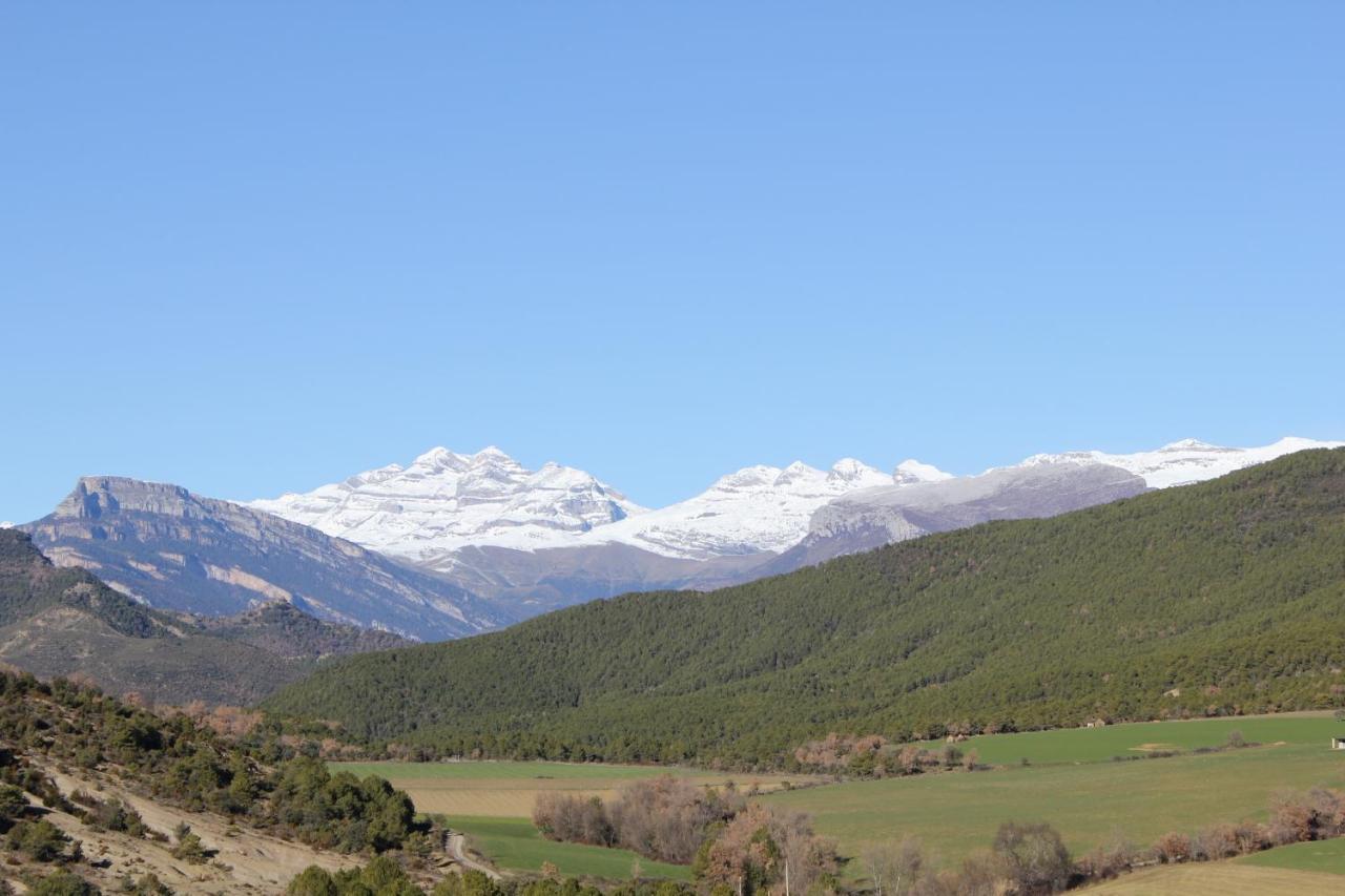 Гостевой дом Casa Encuentra, En El Pirineo Al Lado De Ainsa Эль-Пуэйо-де-Арагуас Экстерьер фото